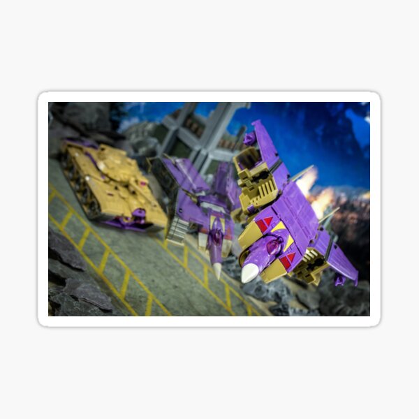 Aperçu de l'œuvre Transformateurs Blitzwing créée et vendue par SixoTF.