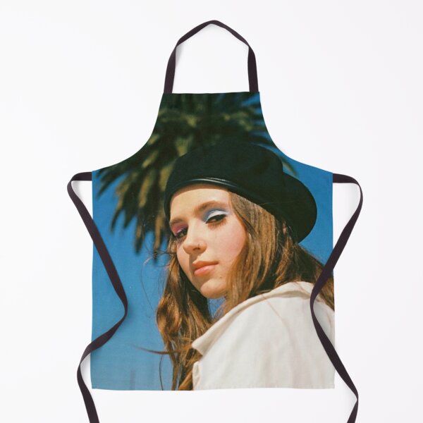 Artikelvorschau, Clairo entworfen und verkauft von kleonart.