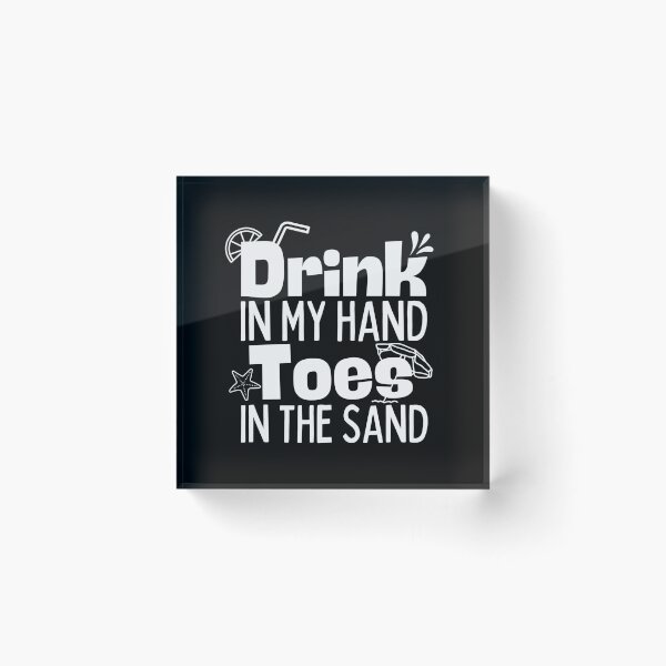 Artikelvorschau, Trinken Sie in meinen Handzehen im Sand-Shirt, lustiges SummerTee, Urlaub-Liebhaber-T-Shirt, cooles Strand-Design. entworfen und verkauft von Babe3955.