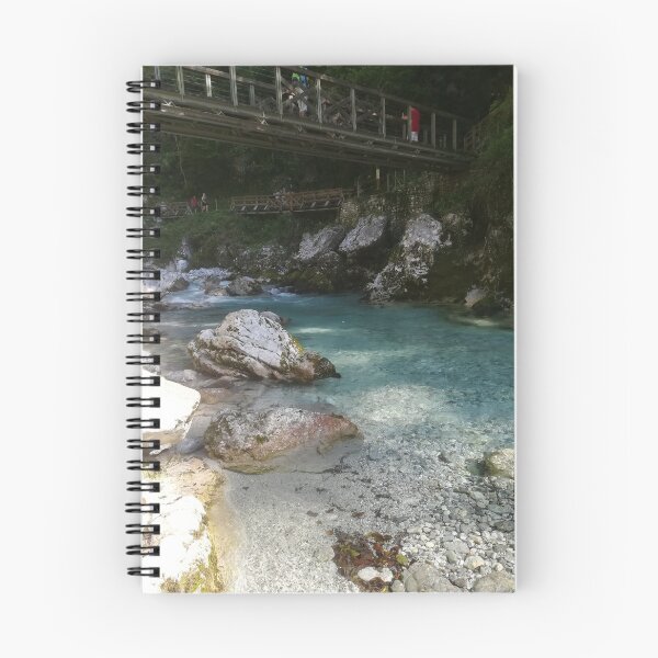 Aperçu de l'œuvre ruisseau de montagne créée et vendue par Katja Vešča.