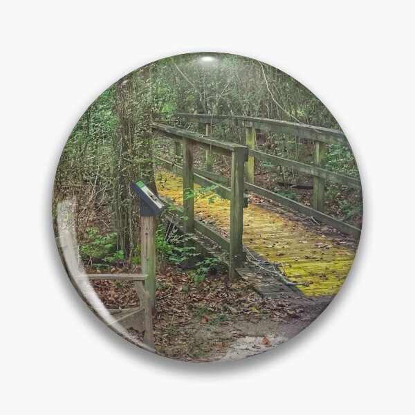 Artikelvorschau, Fußgängerbrücke von Bench entworfen und verkauft von mkmfeagler.