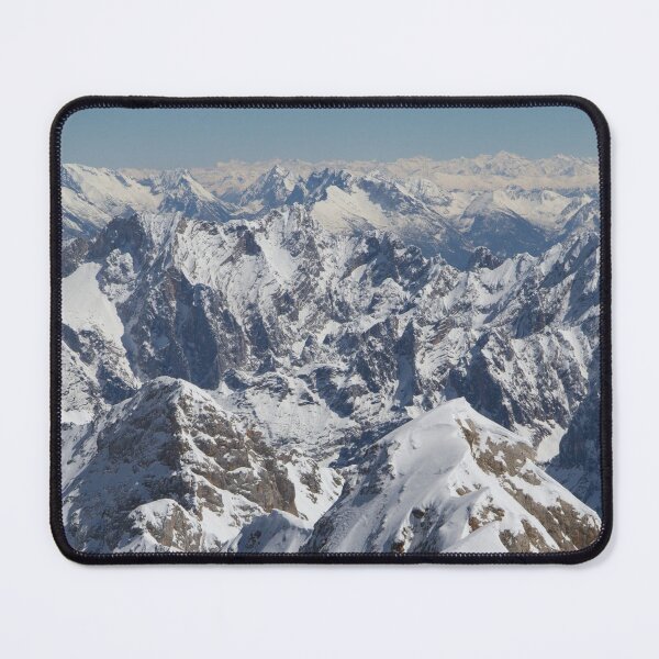 Artikelvorschau, Blick von der Zugspitze entworfen und verkauft von Dominika Aniola.