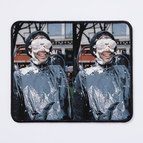 Item preview, r2641/ LA Mouche... du Carnaval de Poitiers 1997 par Okaio Créations - Olavia-Olao   avec canon eos 5 28-70 L f.2.8 et Studio Portable Okaio avec 3 Flashs et les Boites à lumière Okaio designed and sold by o.okaïo.