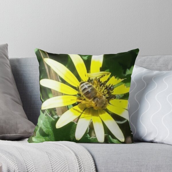 Item preview, buzzy bee designed and sold by sketchedbyem.