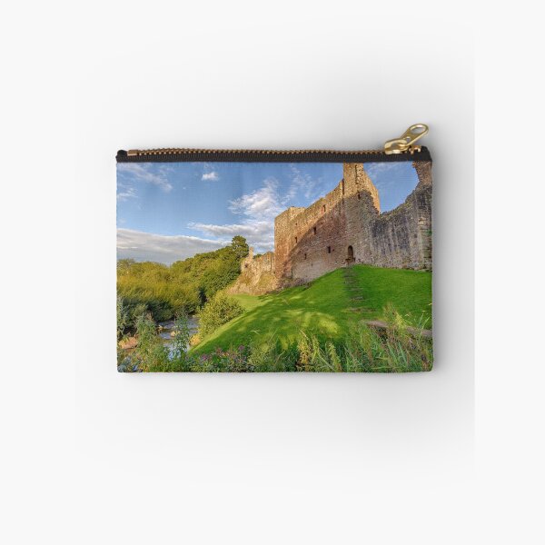 Artikelvorschau, Hailes Schloss bei Sonnenuntergang entworfen und verkauft von photographybyMG.