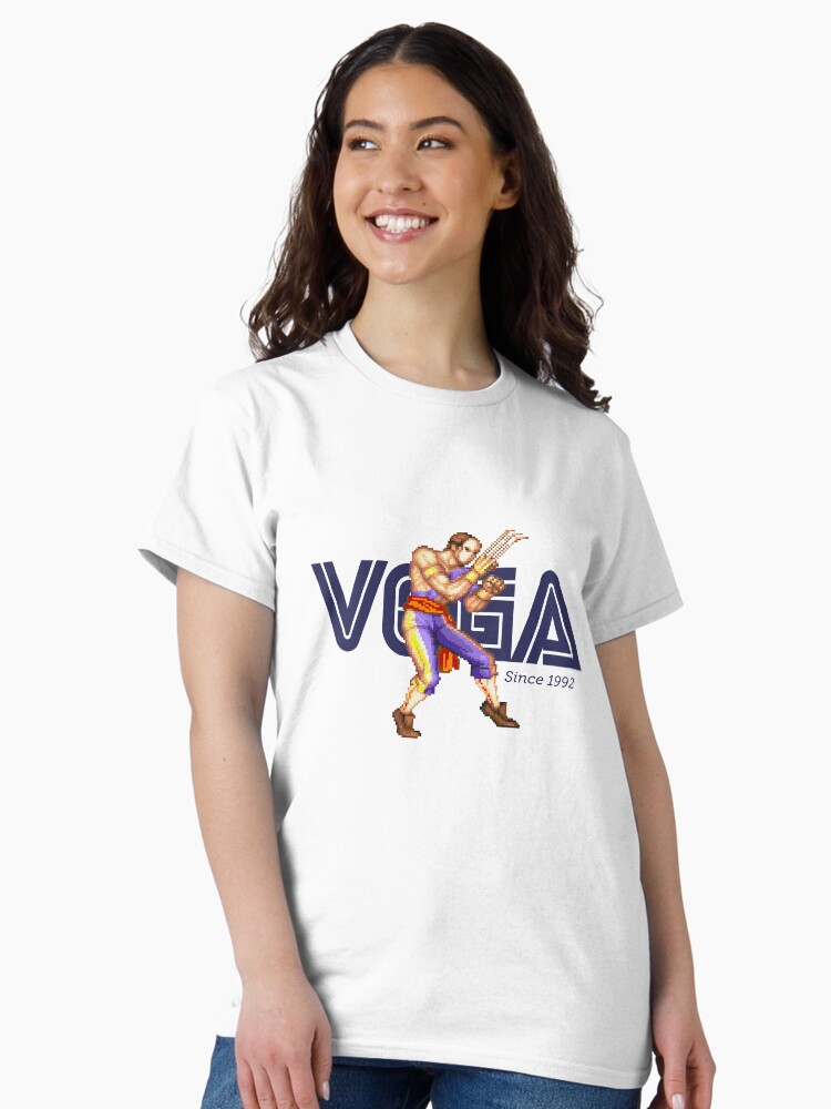 Aperçu 1 sur 7. T-shirt classique avec l'œuvre Vega Since 1992 - Humour Geek SF créée et vendue par marzun.