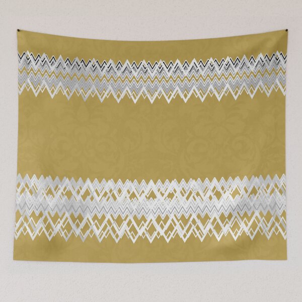 Aperçu de l'œuvre Horizontal, elegant, modern, silver zig zag lines, mustard yellow, ochre pattern créée et vendue par Svitac.