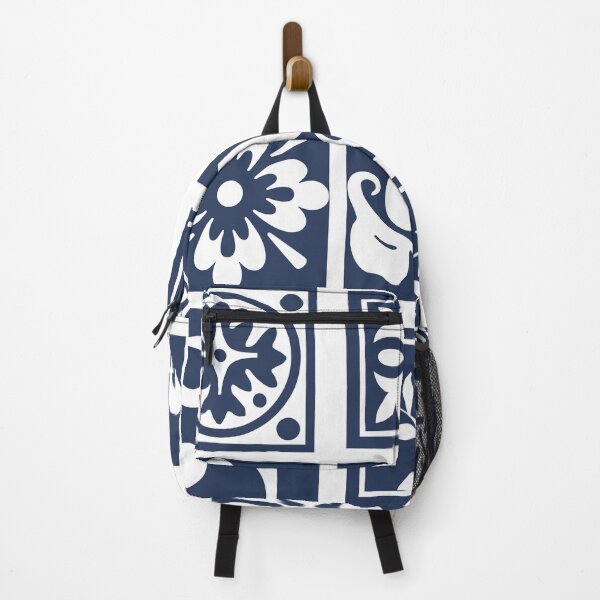 Artikelvorschau, Copy of Modern, floral patchwork, white, navy blue, pattern entworfen und verkauft von Svitac.