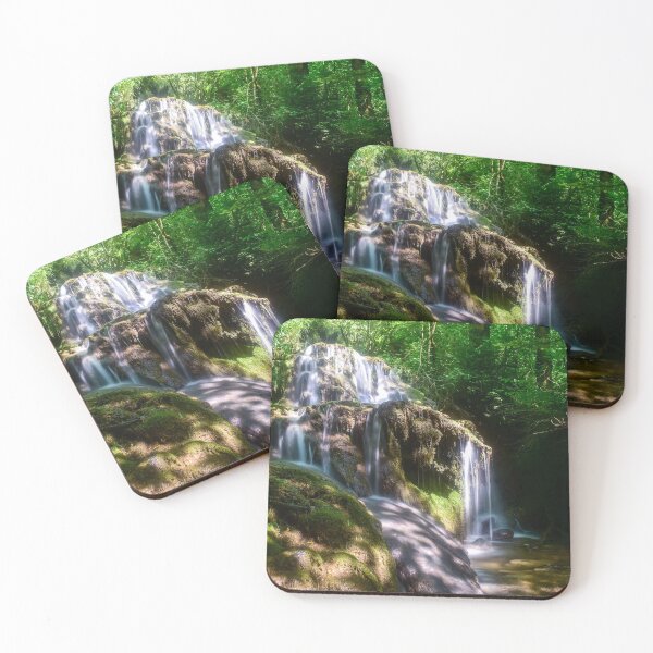 Aperçu de l'œuvre Cascade créée et vendue par Artphotocathy88.