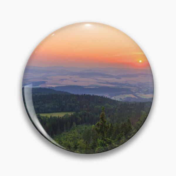 Artikelvorschau, Natur, Green Hill Sunrise Wandteppiche entworfen und verkauft von CyLeap.