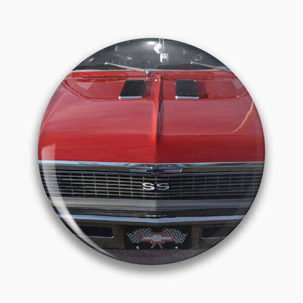 Artikelvorschau, 1972 Red Chevy Nova SS entworfen und verkauft von James DeFazio.