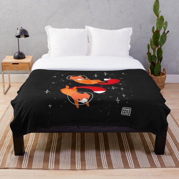 space fox Throw Blanket