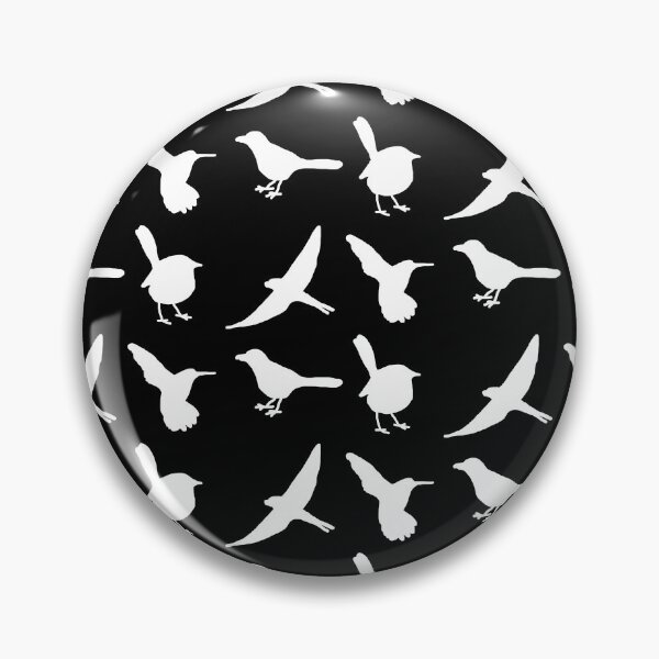 Artikelvorschau, White Birds Pattern entworfen und verkauft von NobodysHero.