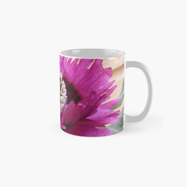 PURPLE POPPY FLOWER WITH FRINGED PETALS Classic Mug