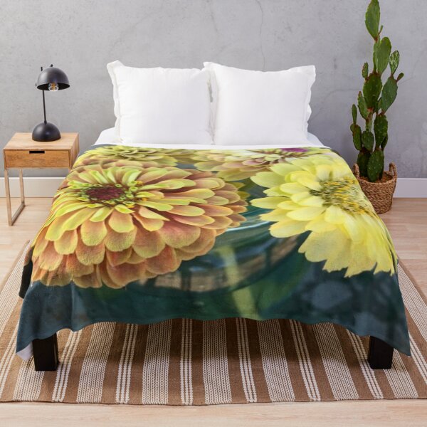 Item preview, Queen Lime Blush Zinnia designed and sold by Boum04.