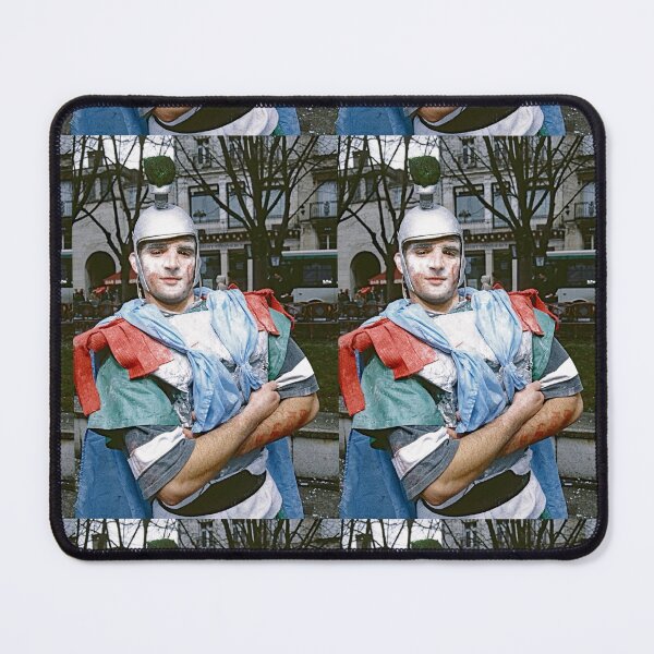 Item preview, r2385/ " César " l'extraordinaire Carnaval de Poitiers 1997par Okaio Créations - Olavia-Olao avec canon eos 5 28-70 L f.2.8 et Studio Portable Okaio avec 3 Flashs et les Boites à lumière Okaio designed and sold by o.okaïo.