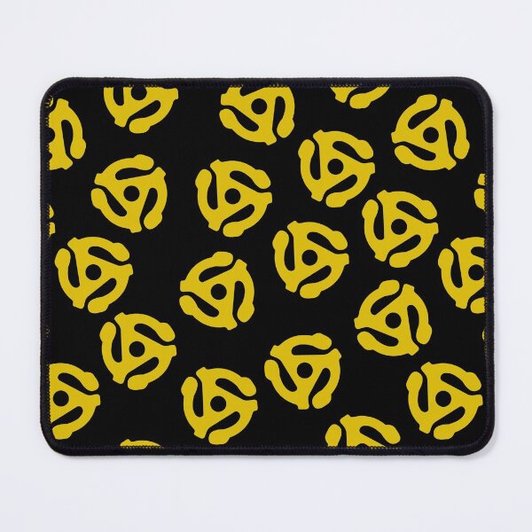 Artikelvorschau, Classic Yellow 45 Schallplattenadapter entworfen und verkauft von Pink Pineapple Works.