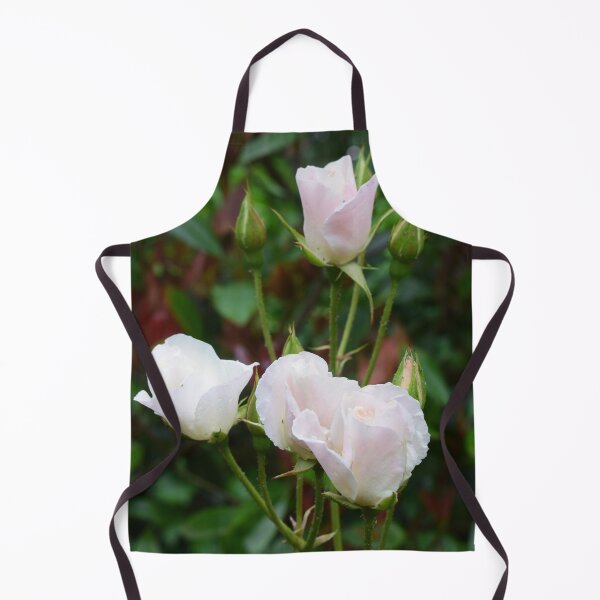 Artikelvorschau, White Roses entworfen und verkauft von Linnys-Designs.