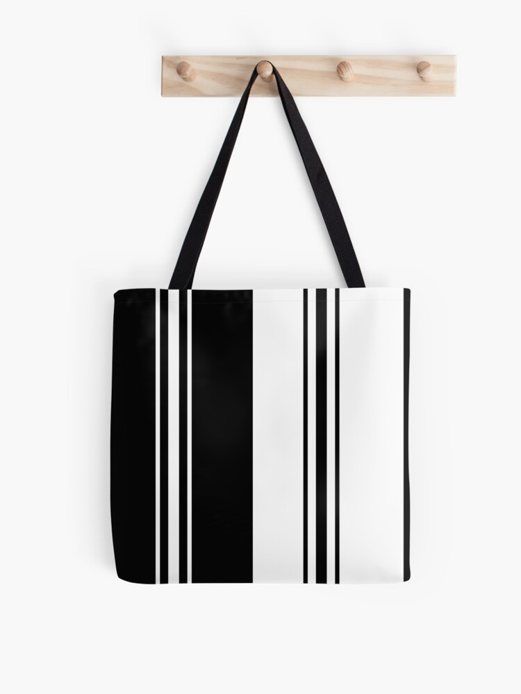 Pair this quilted tote bag with outfits featuring sporty stripes to achieve  an athletic aesthetic. Shop now via the link in…