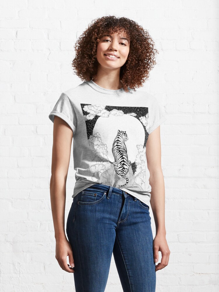 Alternative Ansicht von Tiger Moon Classic T-Shirt