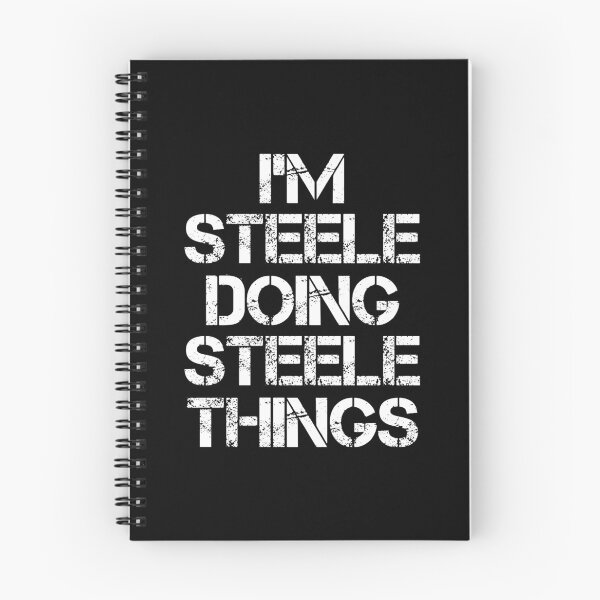 Artikelvorschau, Steele Name T-Shirt - Ich bin Steele Doing Steele Things Name Geschenkartikel Tee entworfen und verkauft von ccombercor.