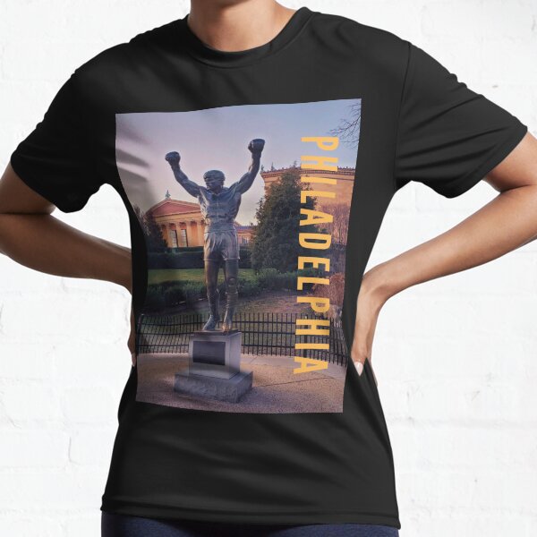 Rocky Statue At Philadelphia Museum Of Art Active T-Shirt