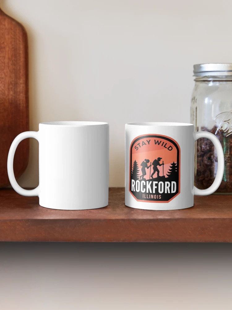 Aperçu 2 sur 6. Mug à café avec l'œuvre Rockford Illinois Hiking in Nature créée et vendue par HalpinDesign.