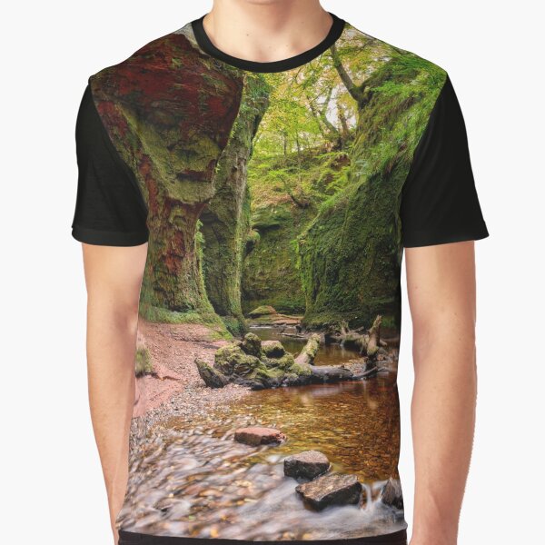 The Devil Pulpit at Finnich Glen Graphic T-Shirt
