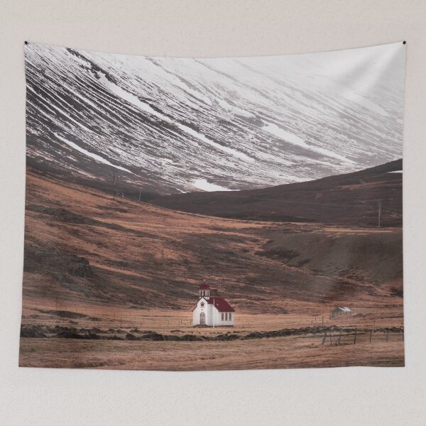 Artikelvorschau, Malerische Kirche im Winter Nordisland entworfen und verkauft von Danny Wanders.