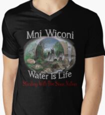 Not in My Backyard! No DAPL Pipeline - Stand with Standing Rock Men's V-Neck T-Shirt