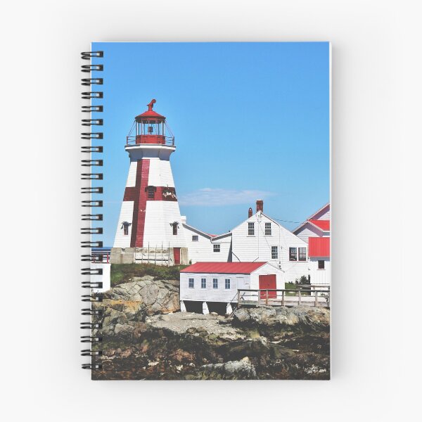 Artikelvorschau, Head Harbor Lightstation, NB, Kanada entworfen und verkauft von Kathleen Daley.