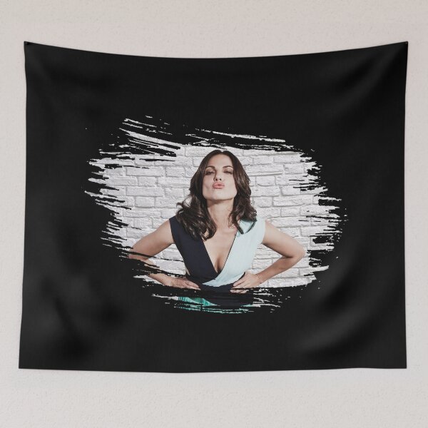 Aperçu de l'œuvre Lana Parrilla - Windfall - OUAT créée et vendue par namastedesign.