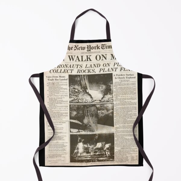 Artikelvorschau, Apollo 11 50th Anniversary Moon Landing 1969 Zeitung entworfen und verkauft von MagicBoutique.
