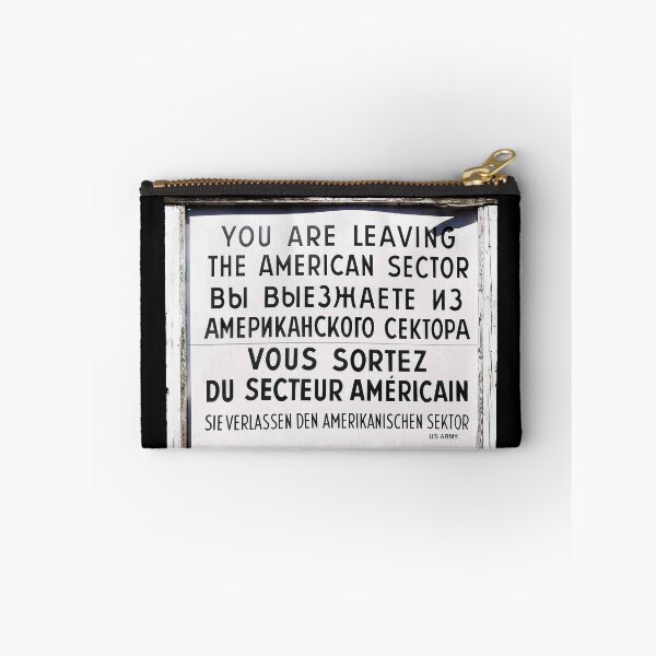 Artikelvorschau, KONTROLLPUNKT-CHARLIE-SCHILD entworfen und verkauft von T-paw.