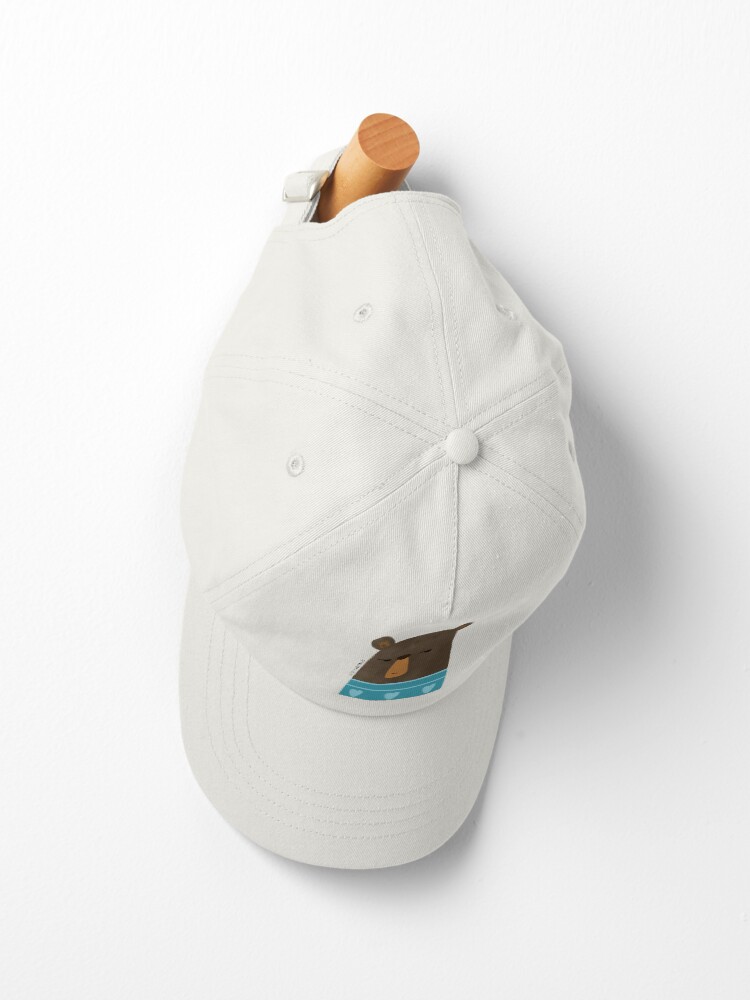 Alternate view of Skeptical Bear Cap