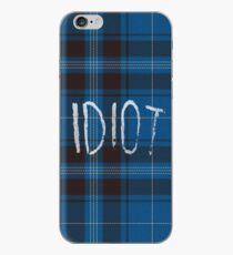 IDIOT (Blue flannel) iPhone-Hülle & Cover