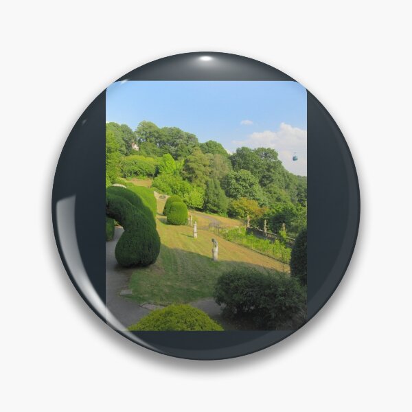 Artikelvorschau, Sonniger Tag in den Alton Towers Gardens entworfen und verkauft von JoelMurraiy.