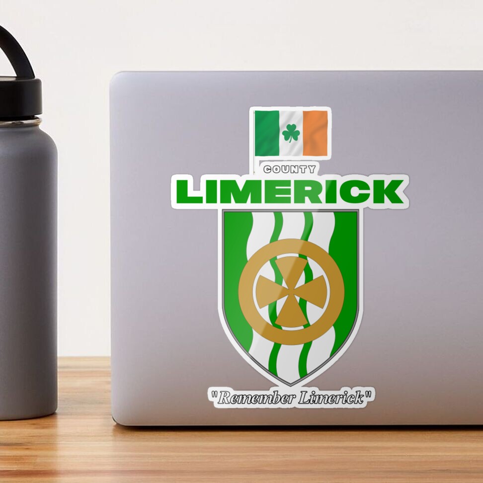 Lepreclawns Lucky Shamrock Drinking St Patrick's Day Claw T-Shirt Lepreclawns Lucky Shamrock Drinking St Patrick's Day Claw T-Shirt