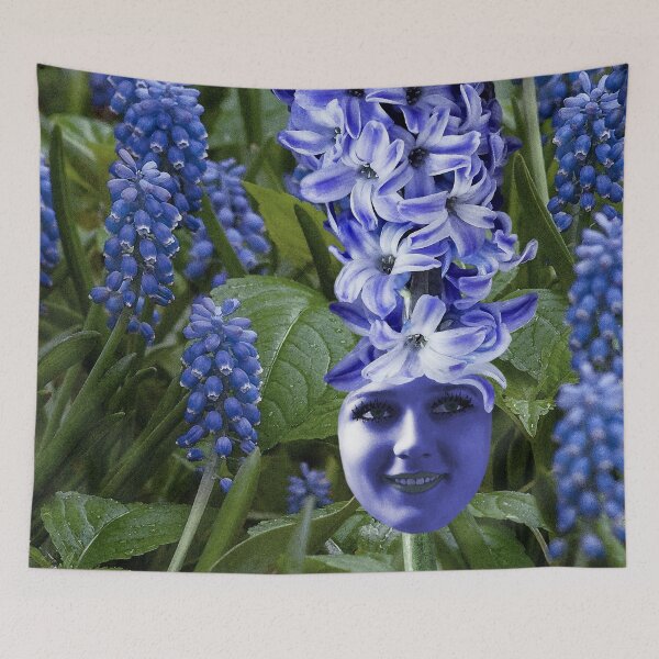 Artikelvorschau, Hyazinthendame Blume des Sports und Spiels und Spiels entworfen und verkauft von Loveday Funck.