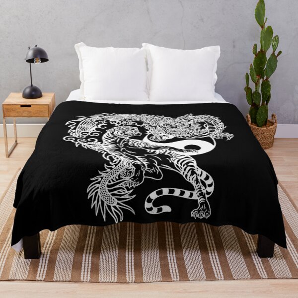Artikelvorschau, Chinesischer Drache und Tiger Tattoo Grafik Yin und Yang Symbol entworfen und verkauft von enjoytheshirt.