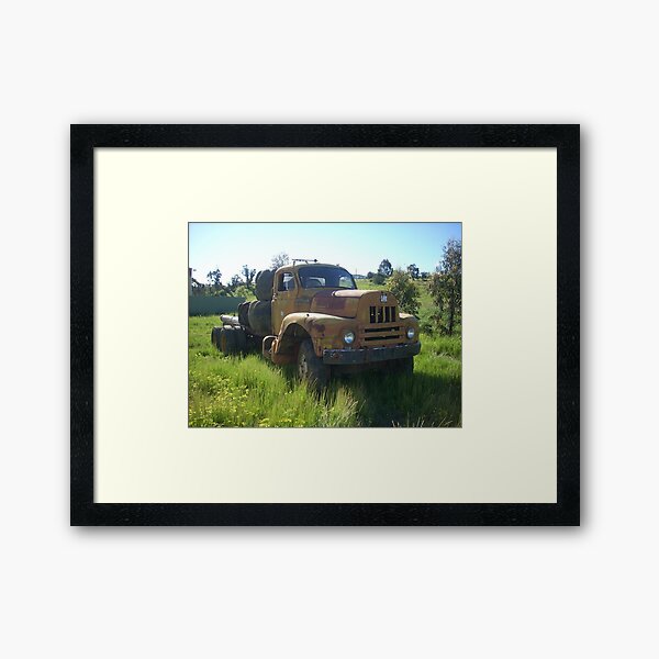 Item preview, International R190 6x6 designed and sold by Derwent-01.