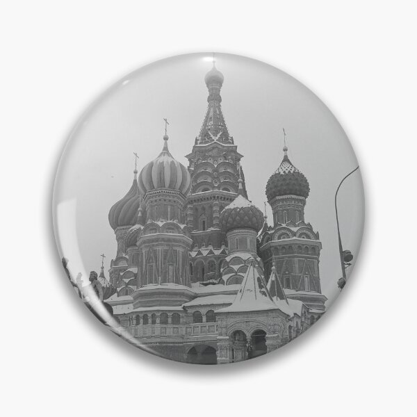 Aperçu de l'œuvre Kremlin enneigé rétro créée et vendue par Cryptodesignz.