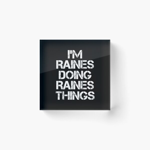 Artikelvorschau, Raines Name T-Shirt - Ich bin Raines Doing Raines Things Name Geschenkartikel Tee entworfen und verkauft von learkemili.