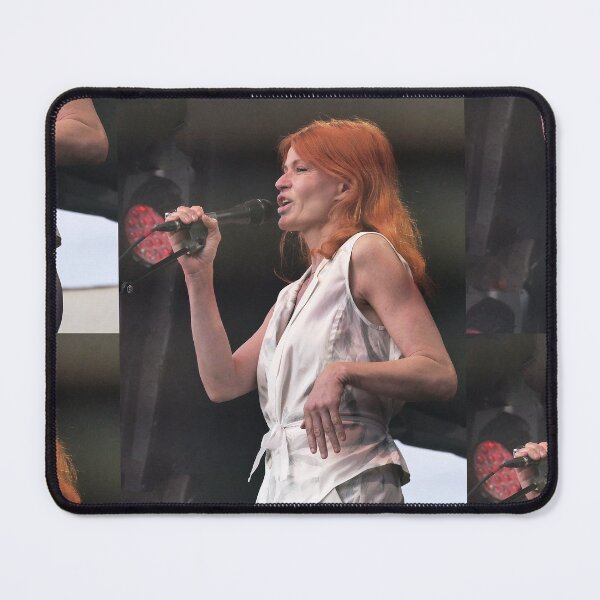 Item preview, New Finition r1542/ The Star : Singers Axelle Red 4 (c)(h) by Olao-Olavia / Okaio Créations by fz 1000 336.000 photos ! juillet 2015 designed and sold by o.okaïo.