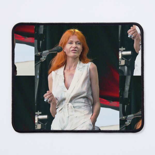 Item preview, New Finition r1539/ The Star : Singers Axelle Red 1 (c)(h) by Olao-Olavia / Okaio Créations by fz 1000 336.000 photos ! juillet 2015 designed and sold by o.okaïo.