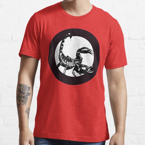 ABSTRACT BLACK SCORPIO - SCORPION IN A CIRCLE // Ink Design Essential T-Shirt