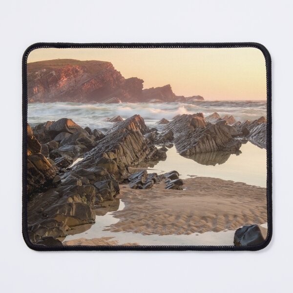 Item preview, Crescent Head designed and sold by Catherine Reading.