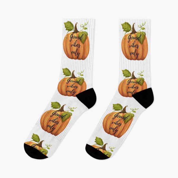 Aperçu de l'œuvre Citrouille d'automne et citation drôle : « Gourd Vibes Only » - Halloween créée et vendue par fowons.