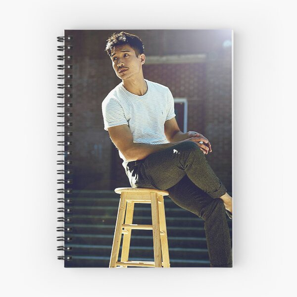 Artikelvorschau, Manny Jacinto Poster in hoher Qualität entworfen und verkauft von Sofia Jackson.