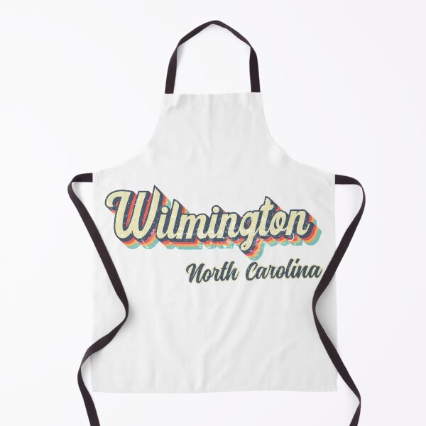 Artikelvorschau, Wilmington Stadt North Carolina Retro Vintage 70er Jahre Regenbogen entworfen und verkauft von Teelogic.